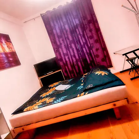 Проживание в семье Self-check-in Bestprice *